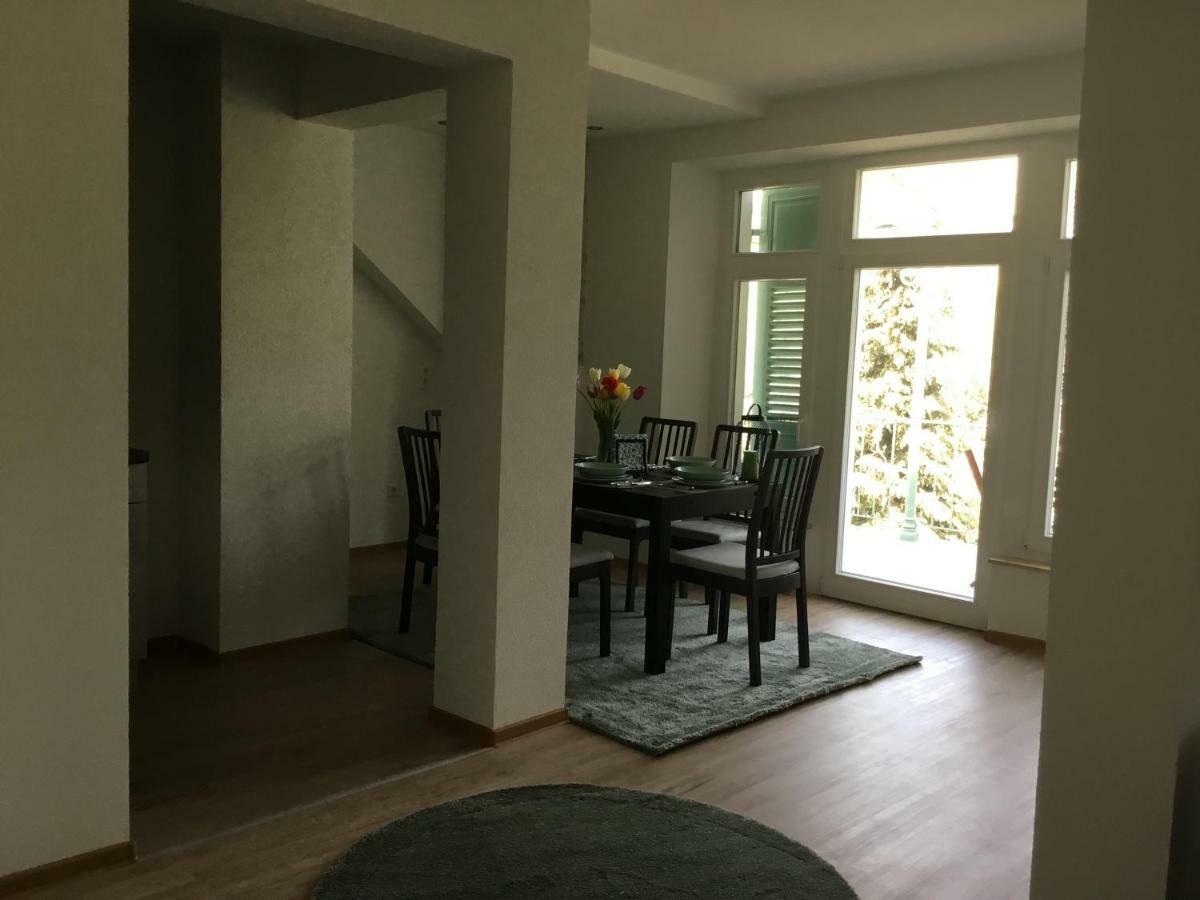 Ferienwohnung Villa Josephine Badenweiler Ngoại thất bức ảnh